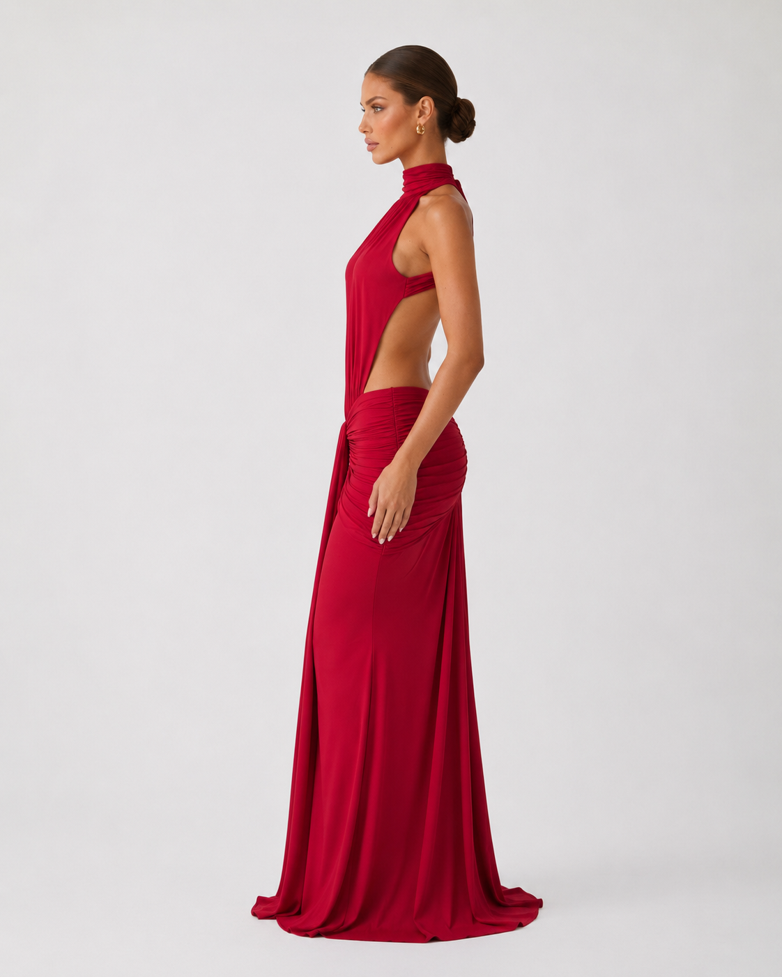 Vega | Vestido Largo Cuello Alto con Espalda Abierta