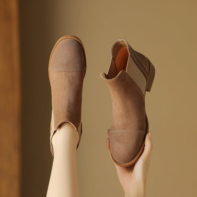 Leocadia | Botas de ante auténtico con detalle en la punta