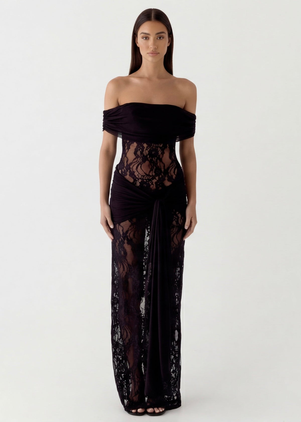 Isabel | Vestido Maxi de Encaje con Hombros al Aire