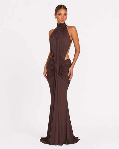 Vega | Vestido Largo Cuello Alto con Espalda Abierta
