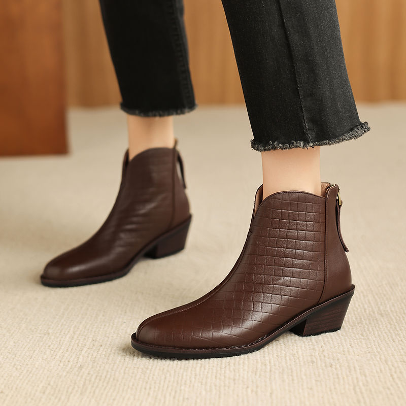 Iratxe | Botas de piel auténtica de caña recta