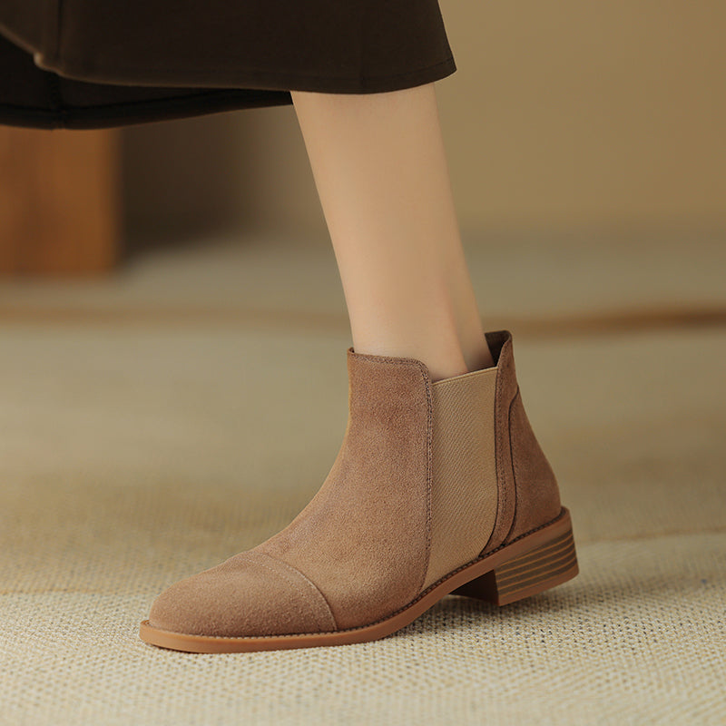 Leocadia | Botas de ante auténtico con detalle en la punta