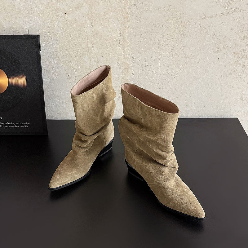 Estrella | Botines de piel de media caña
