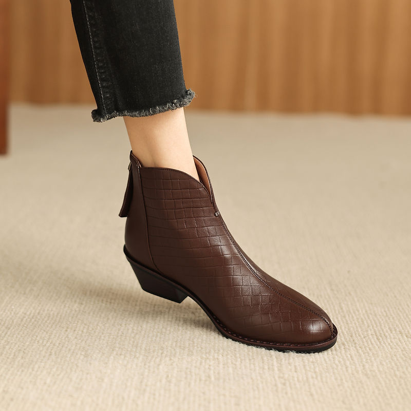 Iratxe | Botas de piel auténtica de caña recta