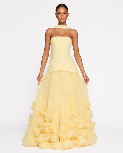 Celia | Vestido Maxi Plisado con Flores 3D