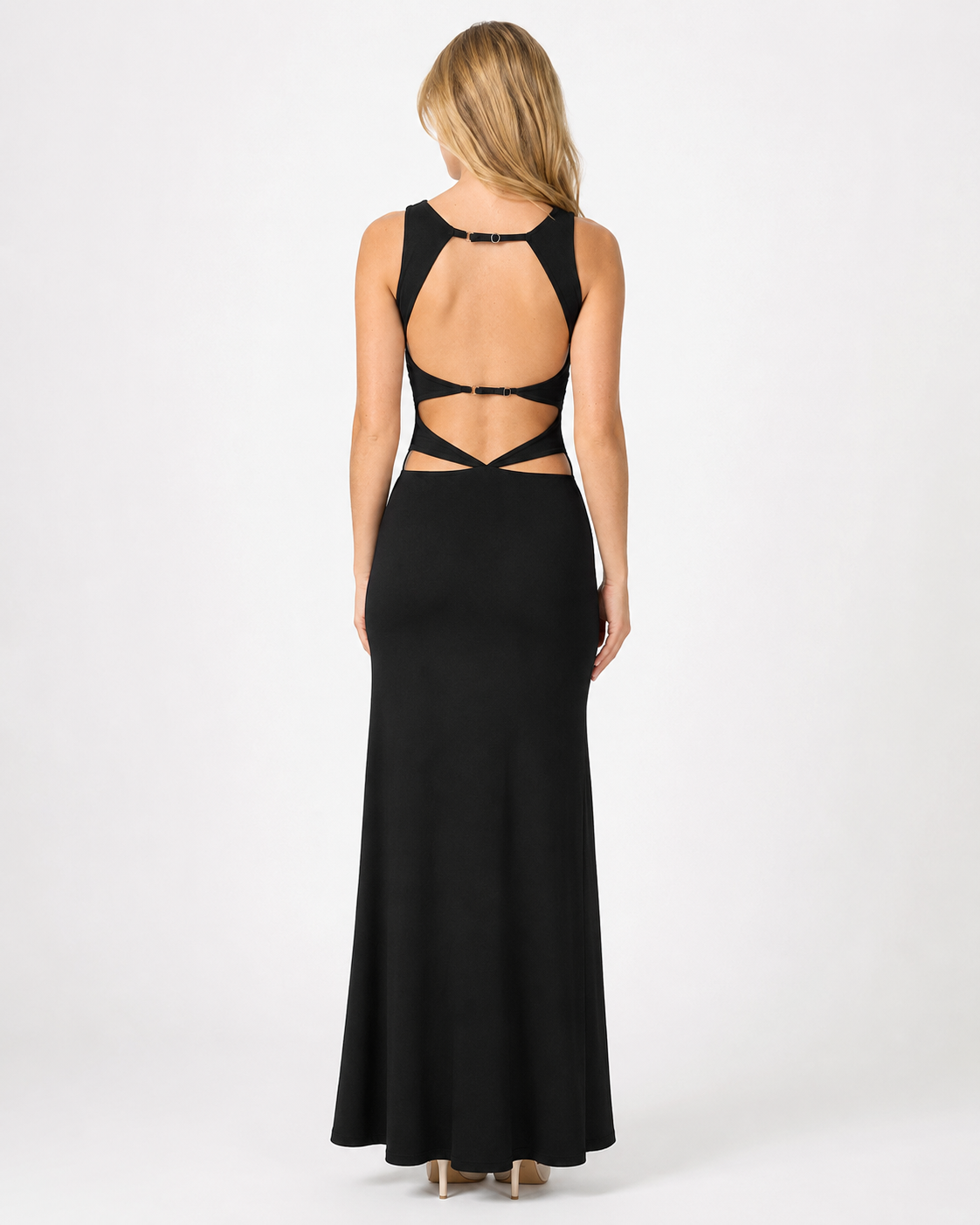 Aitana | Vestido Maxi Fruncido con Espalda Abierta