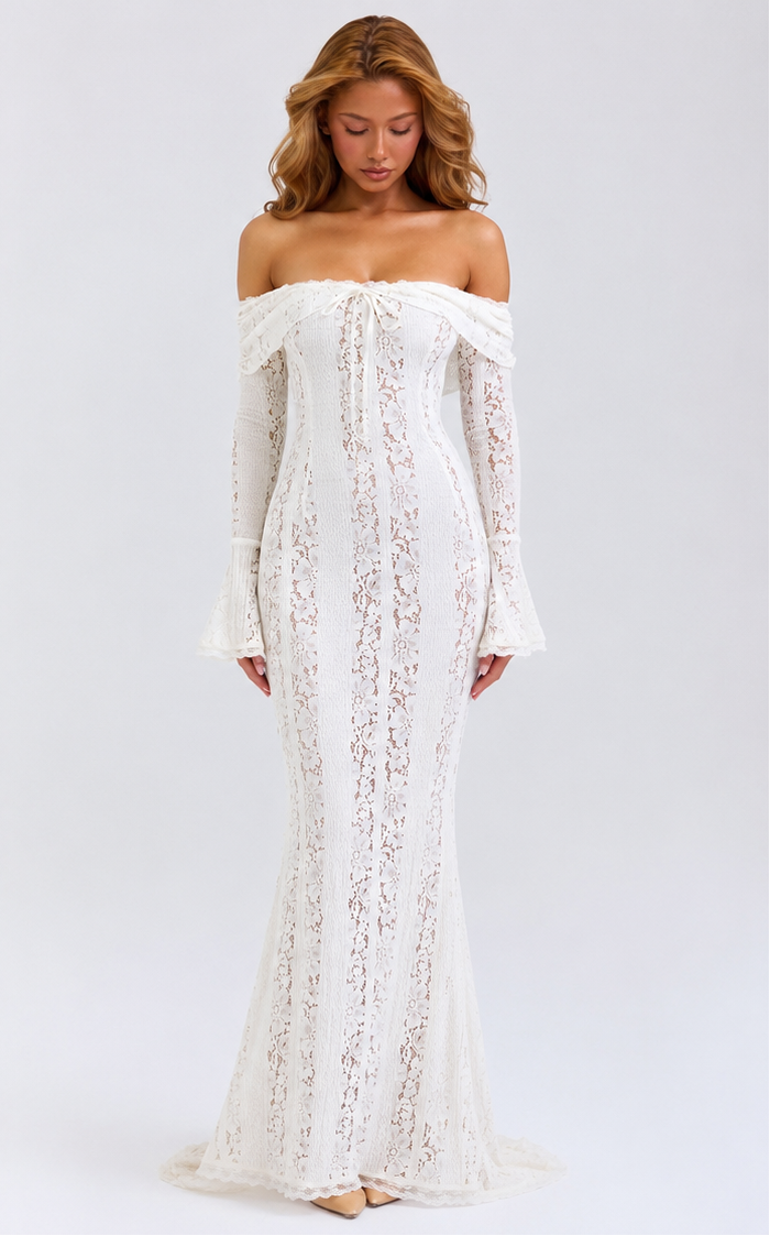 Pilar | Vestido Largo de Encaje con Mangas Acampanadas