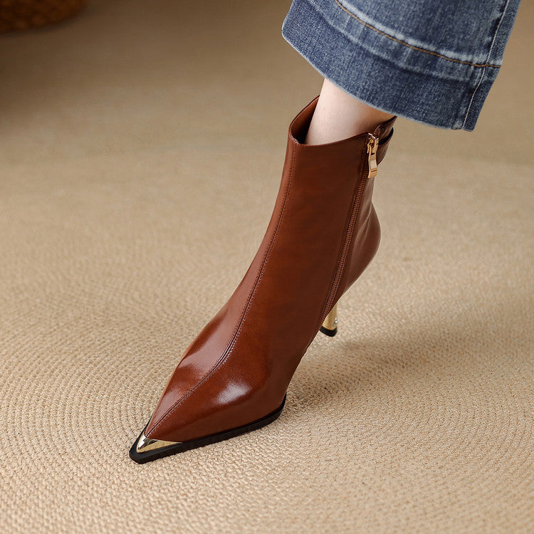 Coral | Botines de piel auténtica con tacón