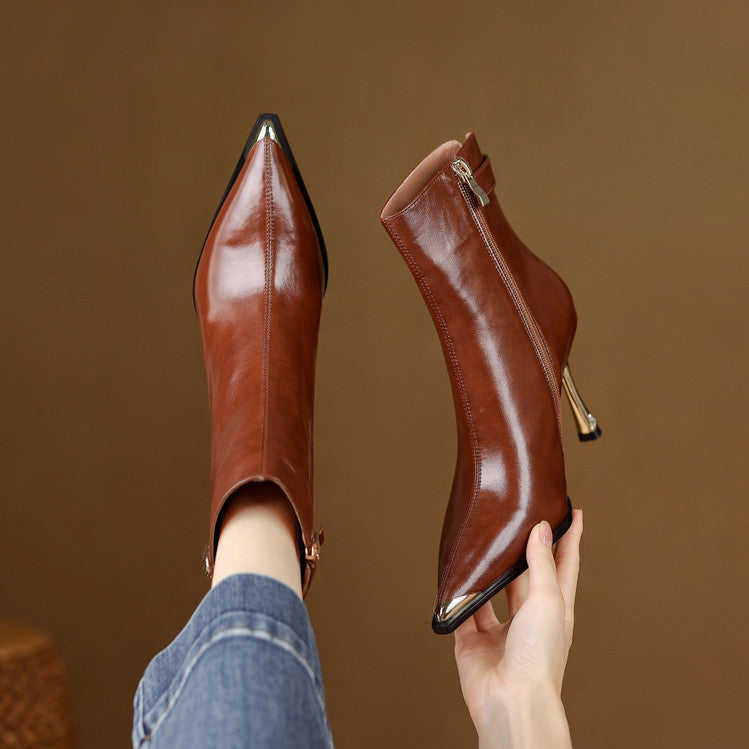 Coral | Botines de piel auténtica con tacón