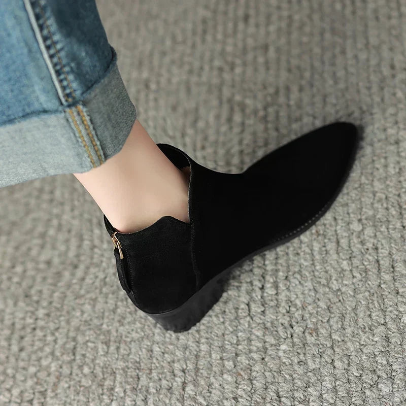Rita | Botas rectas de piel auténtica