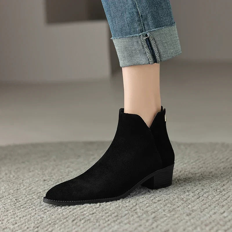Rita | Botas rectas de piel auténtica