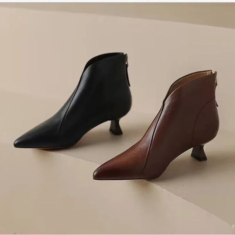 Teodora | Botas de tacón bajo y fino