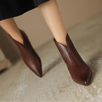 Teodora | Botas de tacón bajo y fino