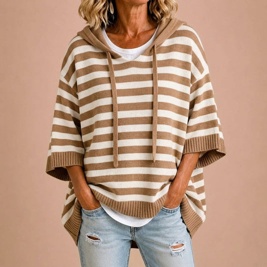Carmina | Poncho de punto a rayas con capucha
