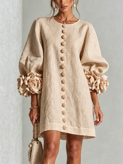 Valentina | Vestido mini de lino con puños de rosa – Beige