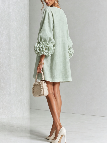 Fátima | Vestido mini de lino con puños de rosa – Verde salvia