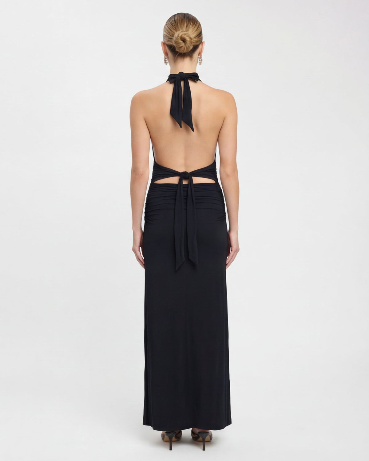 Lorena | Vestido Maxi Halter con Espalda Abierta