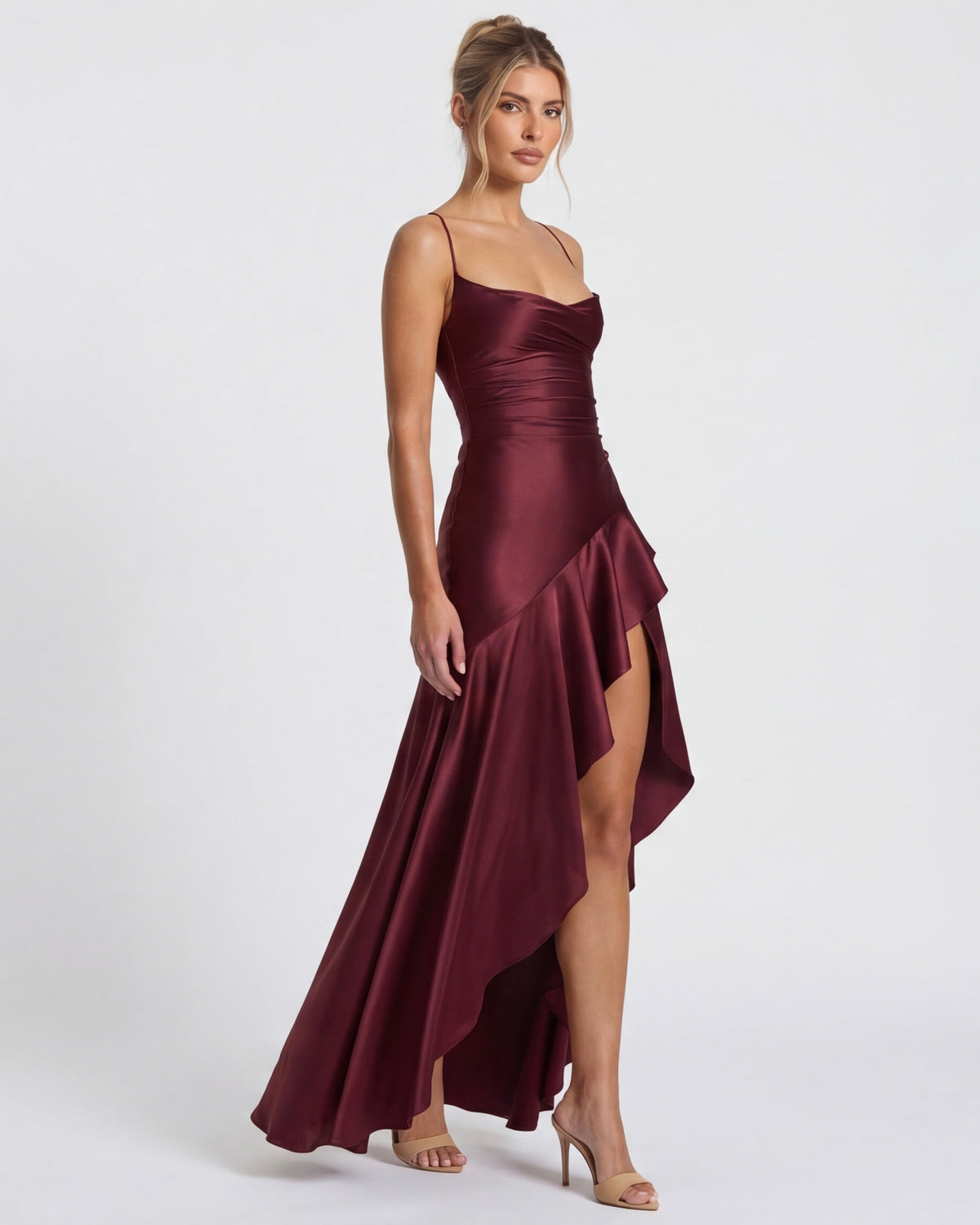 Laura | Vestido Largo Satinado con Escote Cascada